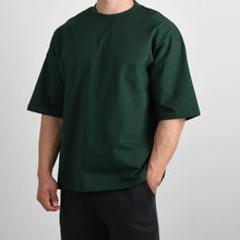 Load image into Gallery viewer, Premium Oversize Plain T-Shirt.
