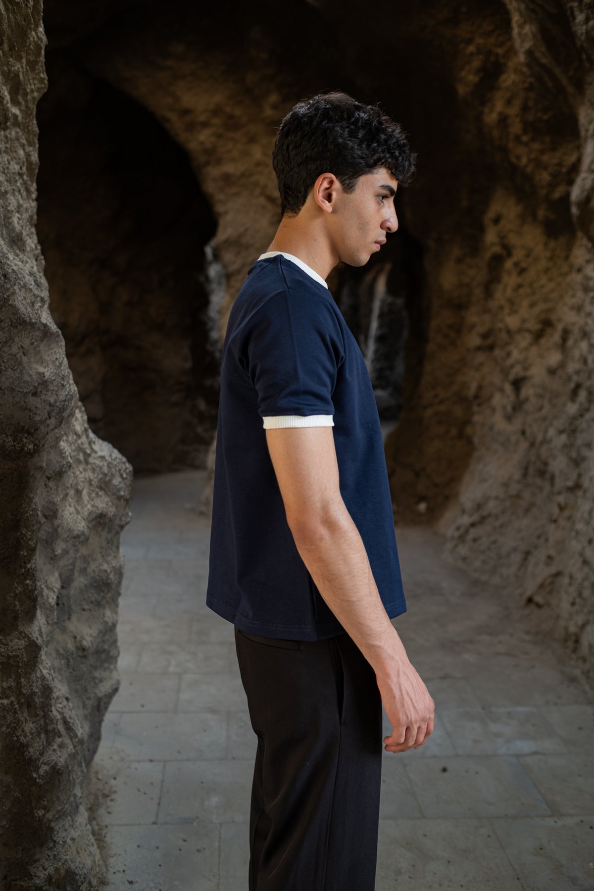 Cropped Muscle Fit Ringer Tee | Navy